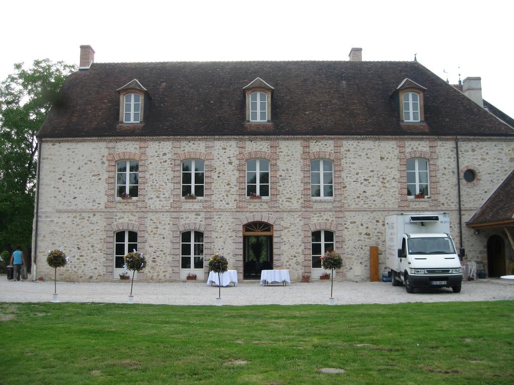 Villiers-aux-Corneilles Le Chateau De Mon Pere Bed & Breakfast エクステリア 写真